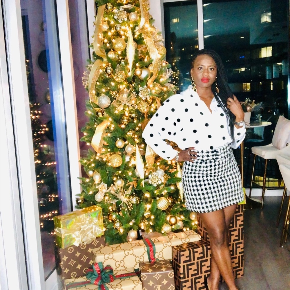 Zara Black and White Houndstooth Mini Skirt